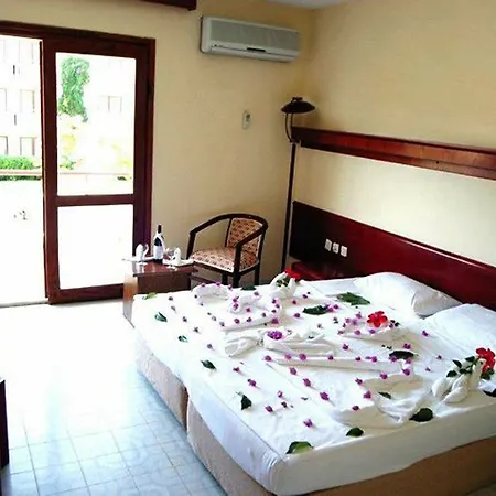 Hotel Club Oasis Eternity