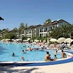 Club Oasis Eternity Отель Конаклы